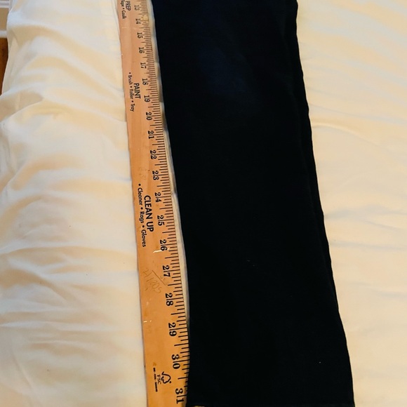 Indigo, no distress 711 Skinny Levi’s - Picture 4 of 6